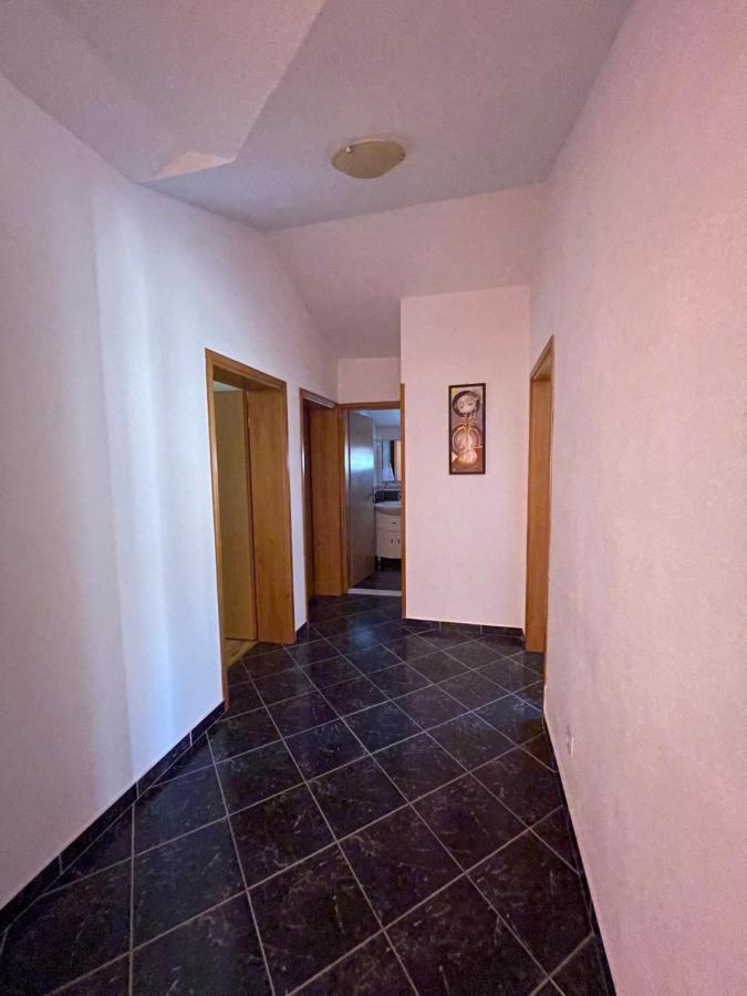 Hotel Apartman Jukic Marina Exterior foto